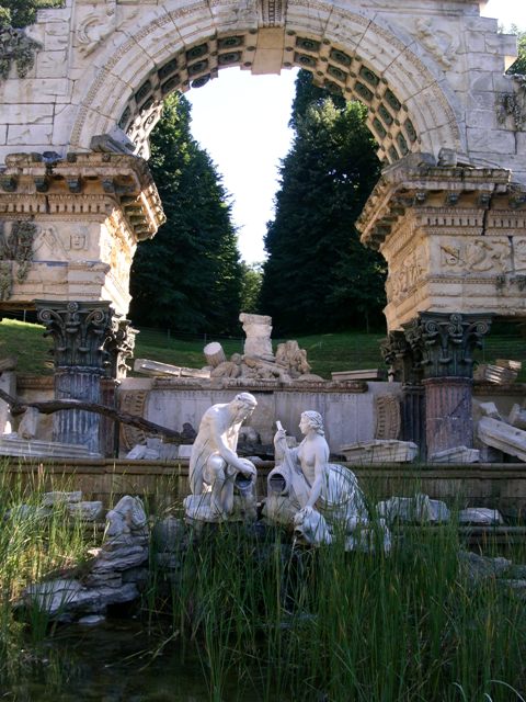 Brunnen in der Römischen Ruine